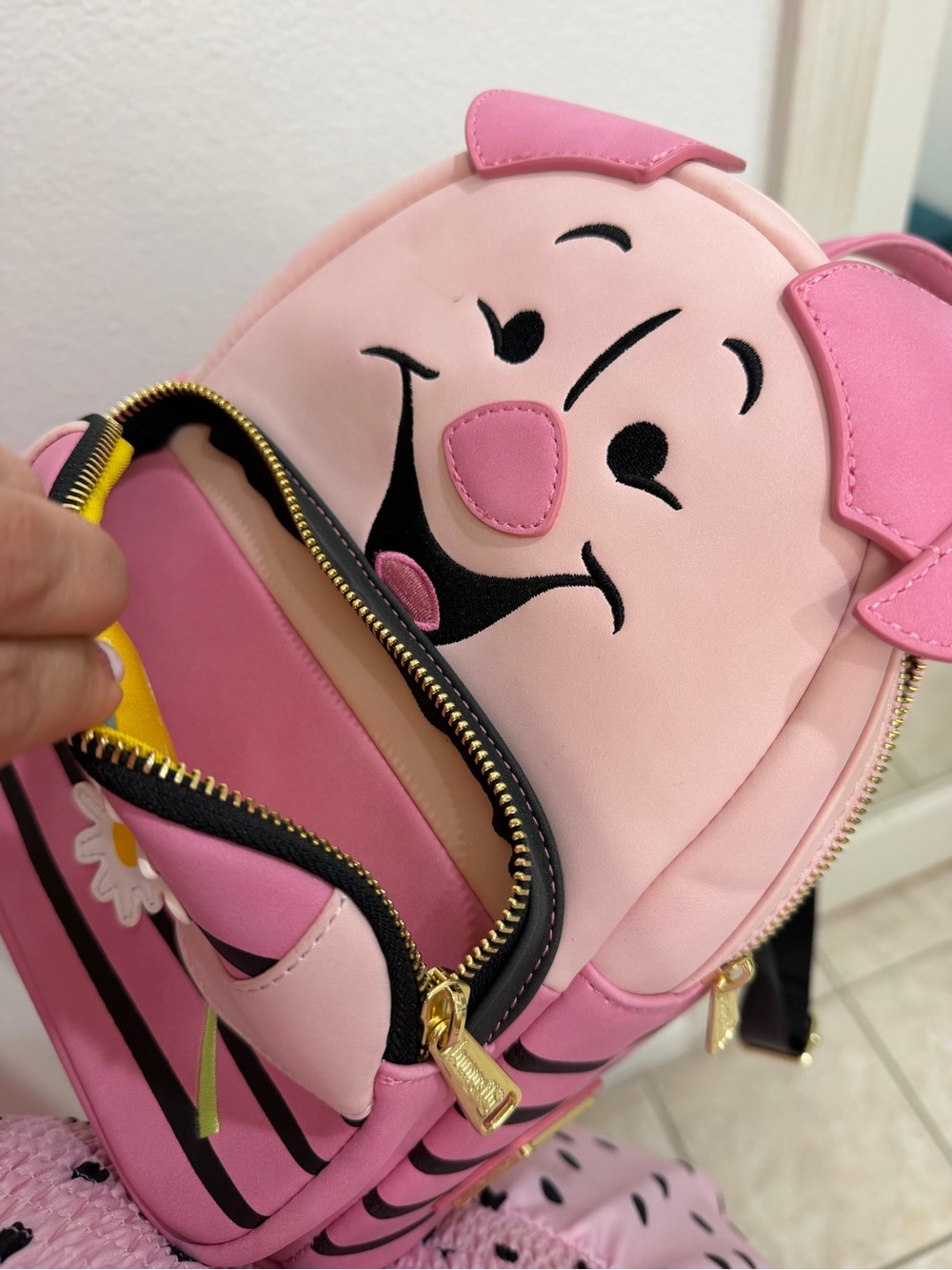 Like NEW Disney Piglet Loungefly Backpack - Picture 13 of 16
